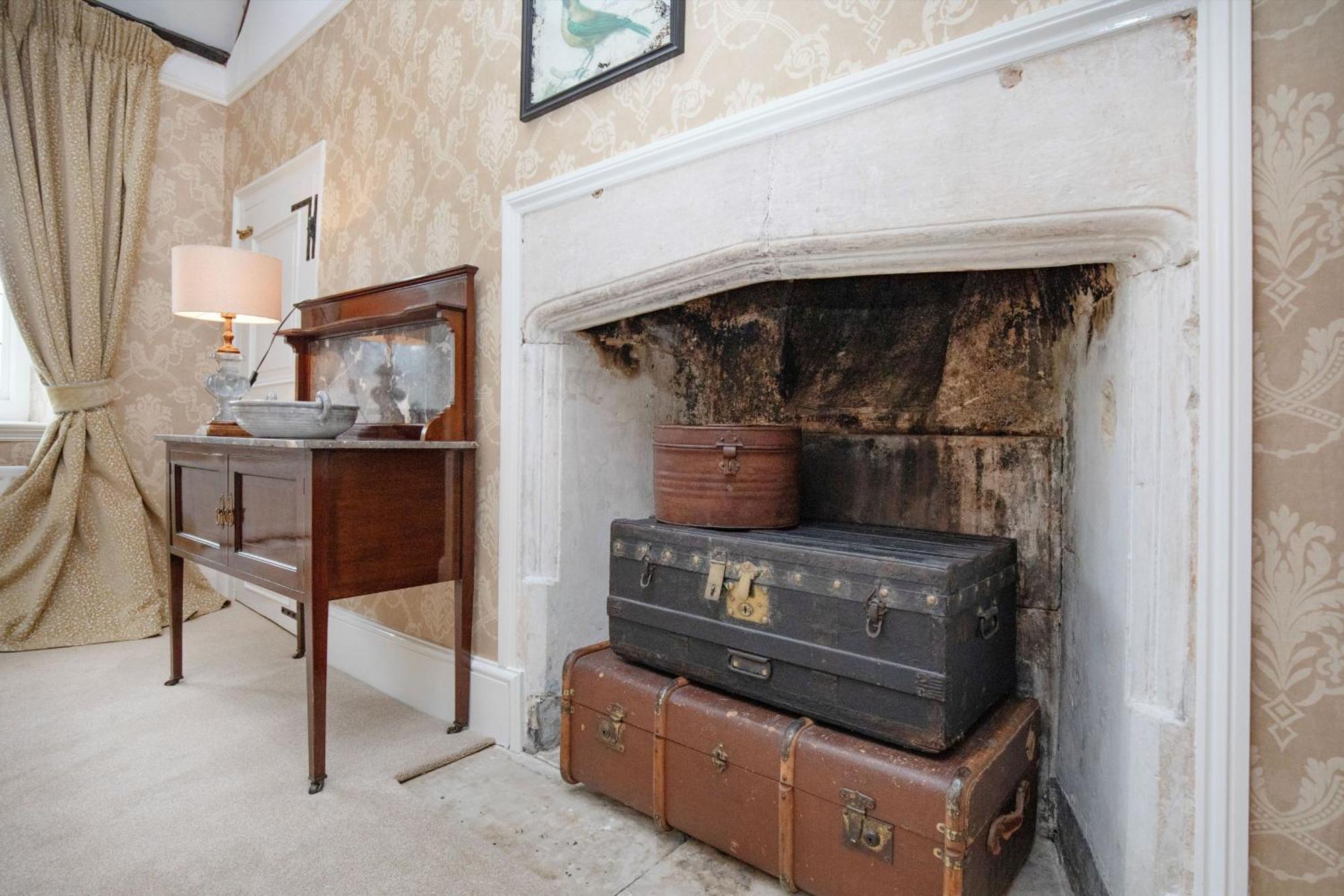 Sutton Barton Farmhouse Гонитон Экстерьер фото