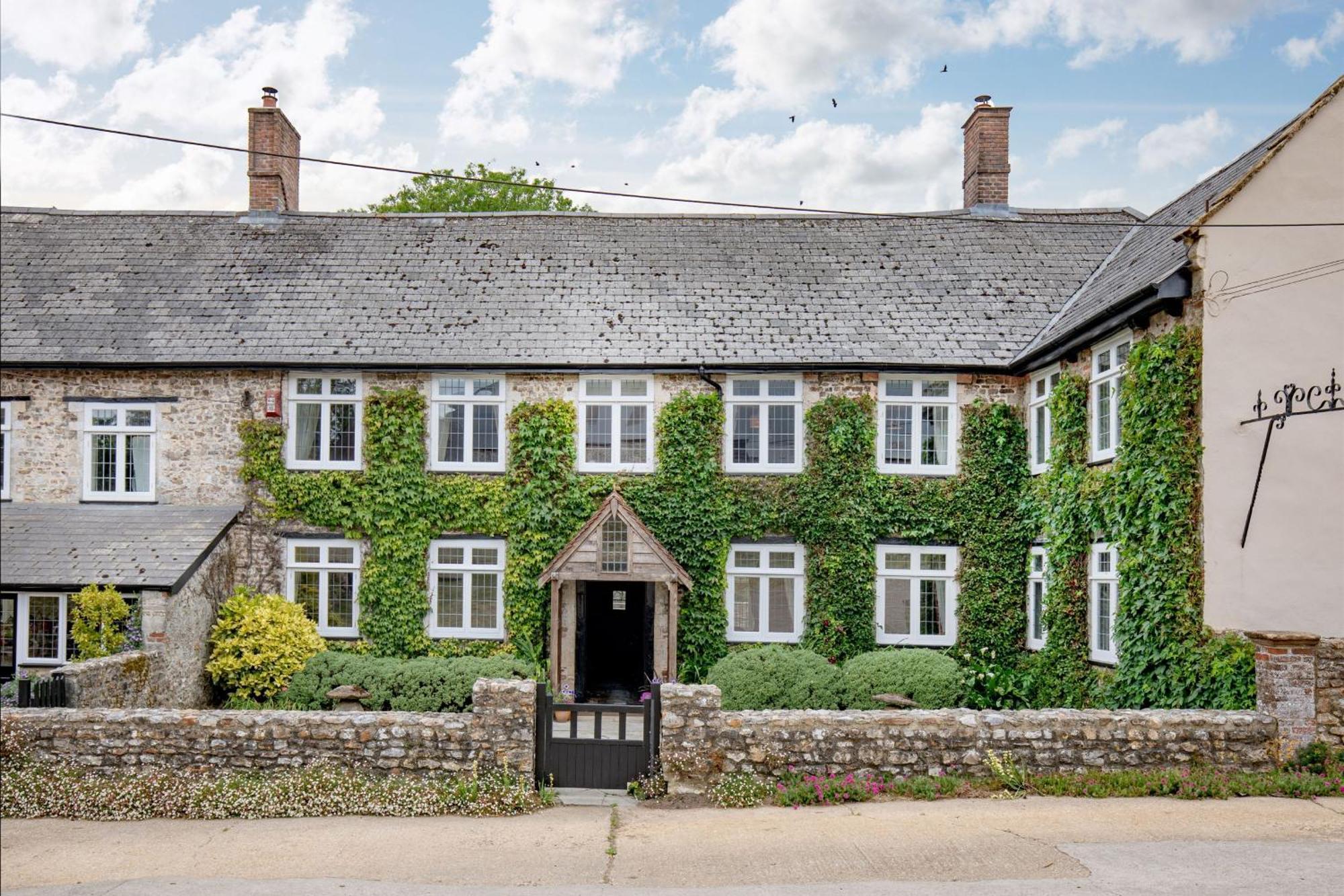 Sutton Barton Farmhouse Гонитон Экстерьер фото
